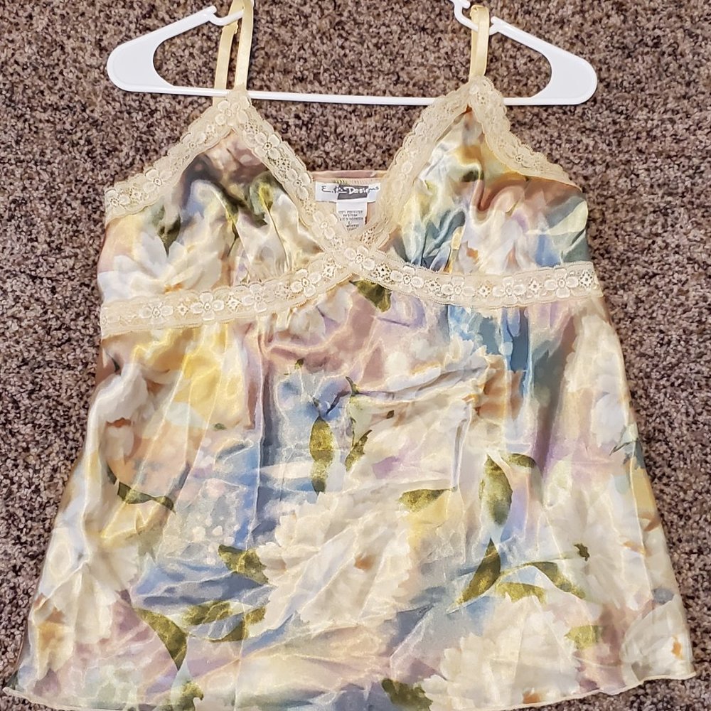 EK Designs Polyester Tank - Picture 3 of 3